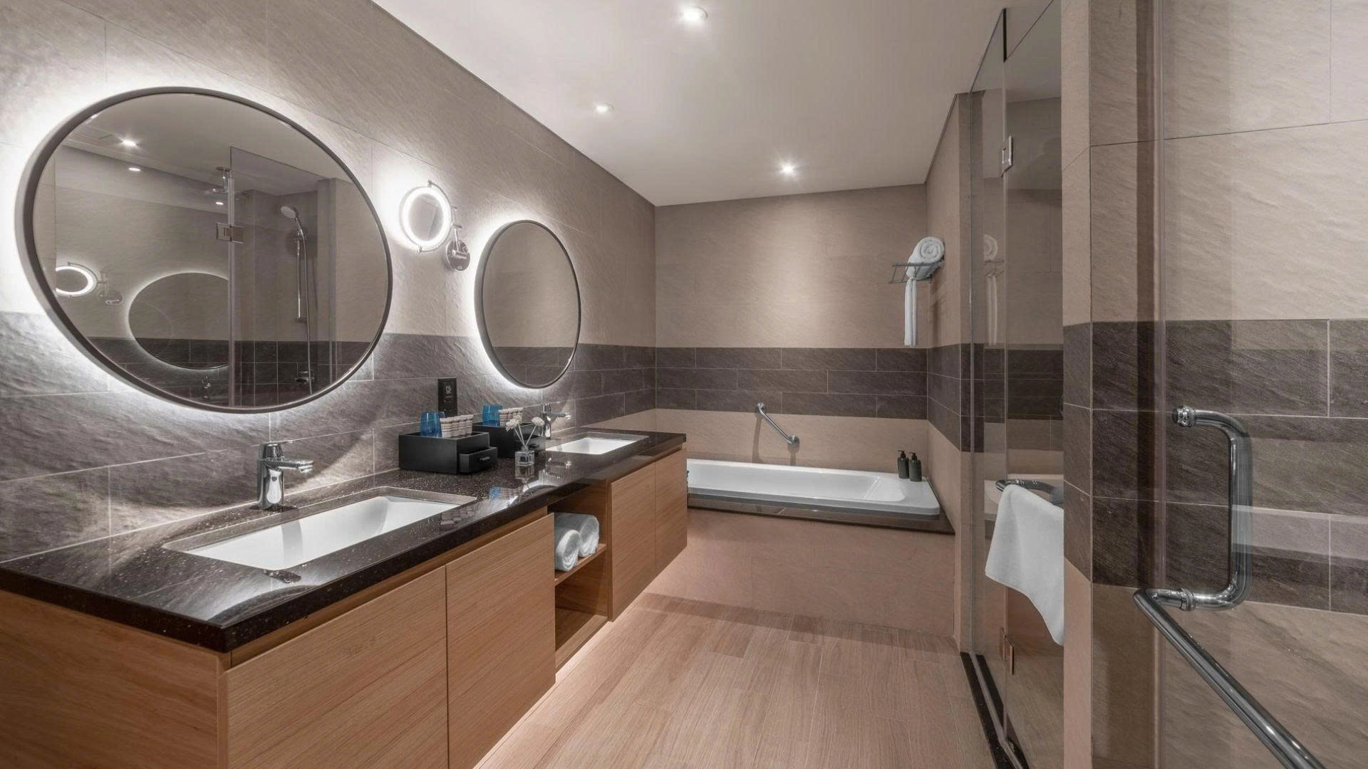 Citadines Marina Halong 0
